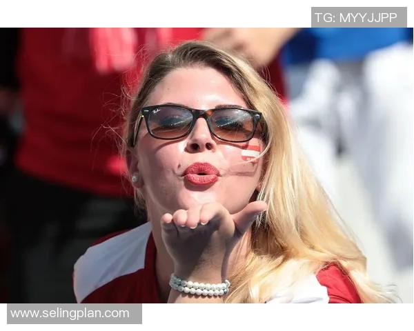 15岁江苏女生全运200蛙夺冠包办国内三大赛冠军 赛后振奋飞吻庆祝